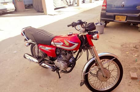 Honda 125cc 16mdl ha urgent sale all documents are clear