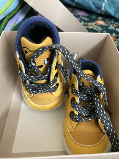 Zubaidas little darling box packed shoes