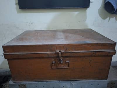 Baksa/trunk/choti peti