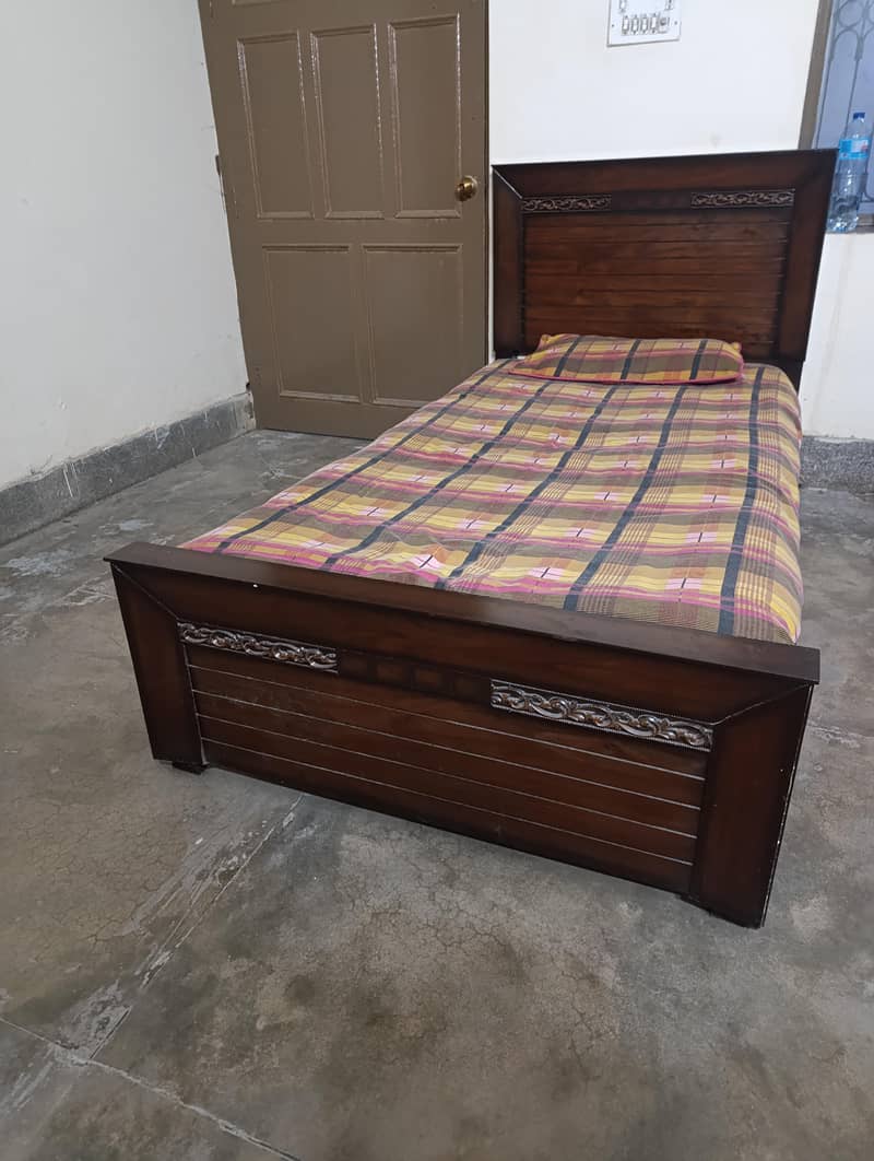 Single Bed 0