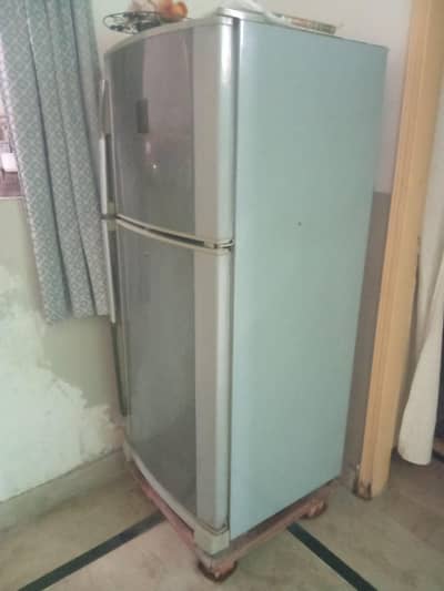 Dawlance fridge (medium size)