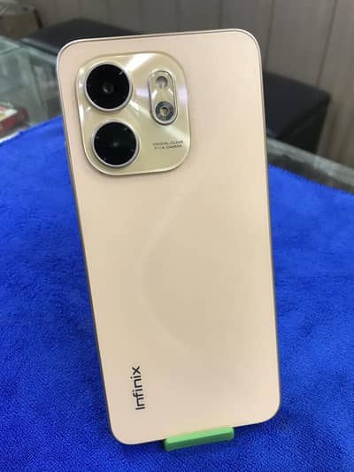 Infinix Smart 9 4/128  with box and charger  6 to 7 months Warranty