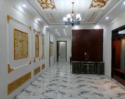 10 Marla House In Johar Town Is Available