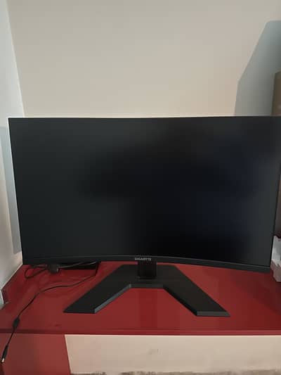 Gigabyte G32QC 32" Curved Gaming Monitor | 165Hz | 1440p QHD