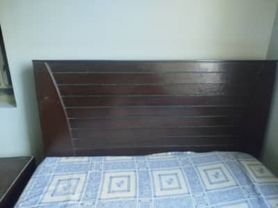Single Bed With Side Table Available For Sale In Good Condition