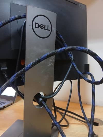 Dell 24 Inch LED Screen