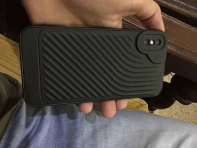 iPhone X 256gb 72% Bh Fu Back crack.