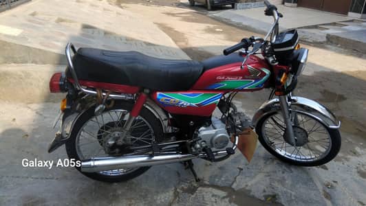 Honda Cd 70 2017  total orignal