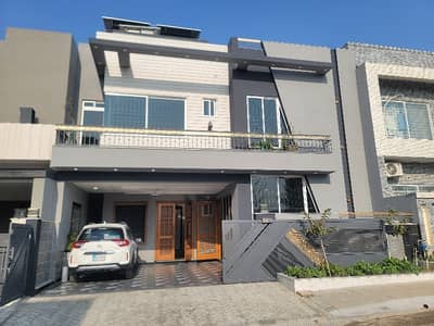 10 Marla Designer Brand New Double Unit with 15kv Solar installed. Sunfacing Dem 5 Crore slightly negotiable