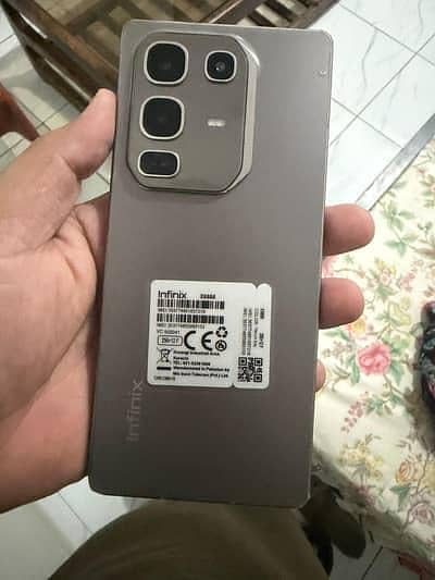 Infinix Note 50 6-256 original mobile sale ke liye available hai.