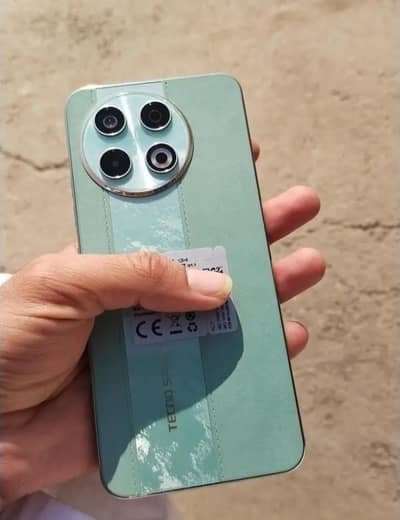 Tecno speak 30 pro full box panal Chang canditican 10/10