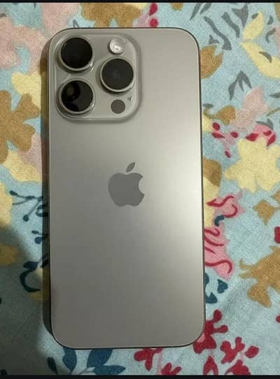 iPhone 15 pro 128 gb factory unlocked