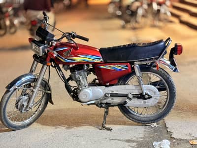 Honda CG125 2018 Model Neat and Clean