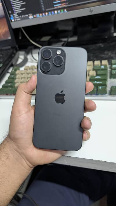 Iphone 15 Pro Max | 256 Gb PTA  | with box and charger