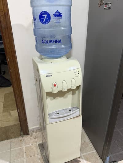 Orient water dispenser