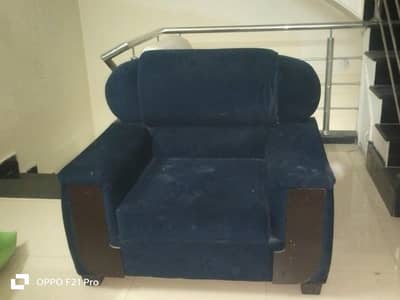4 seater sofa set mud stains removeable