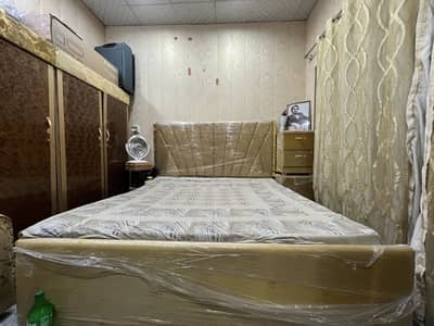 Bed dressing almarian