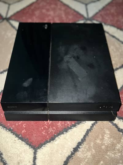 Playstation 4 - Urgent Sale
