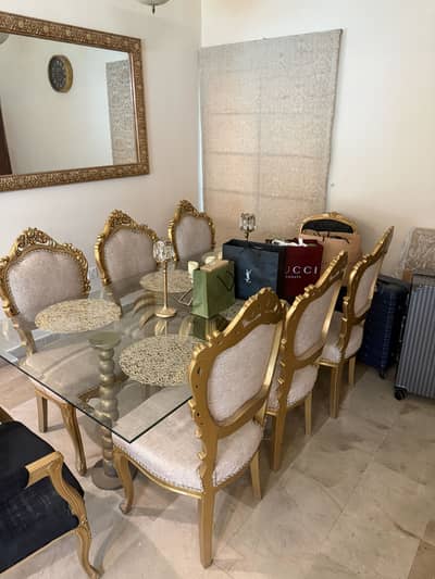 6 seat Dining table for sale