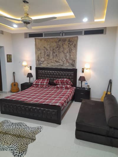 King size Bed with side tables & spring mattress