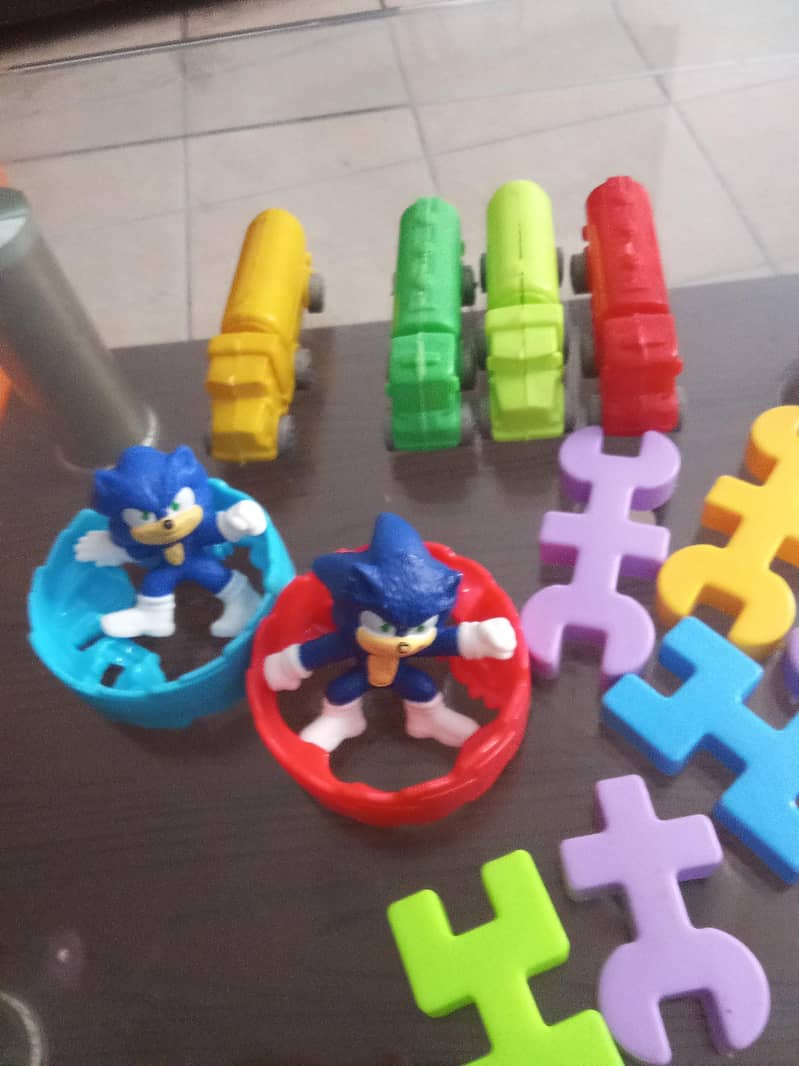 Multiple Toys Stuff 10