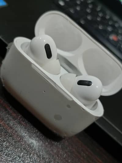 Best Quality Earbuds 10/10 condition