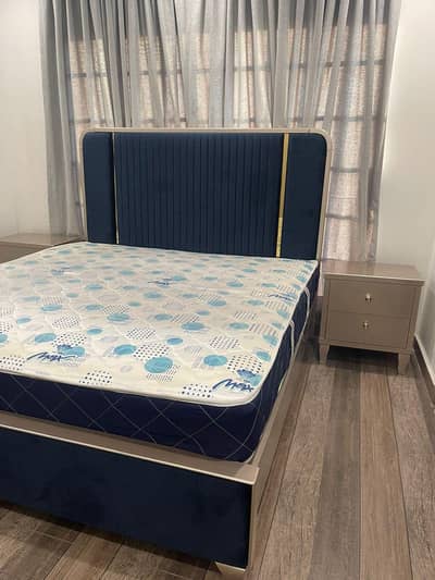 Double bed king size