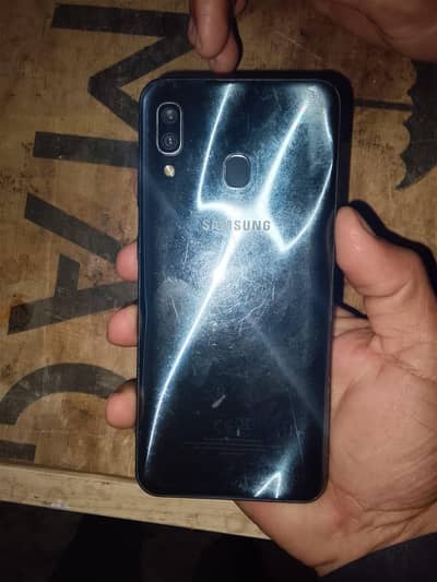 exchange possible Samsung galaxy a30 PTA approved 4 64