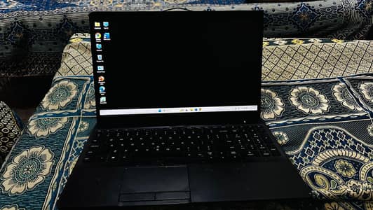 Dell precision 3541 Latitude