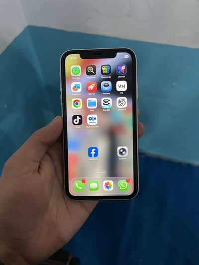 iPhone 11 WhatsApp ‪0311 9758703‬