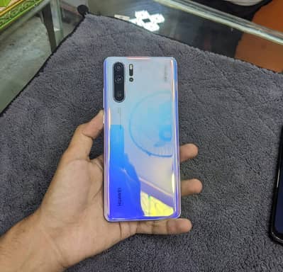 Huawei P30 Pro - 6GB ROM | 128GB Storage | Water Packed