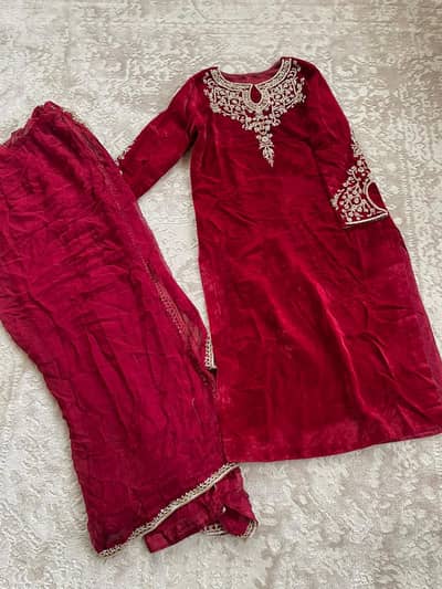 Red Velvet Shalwar Kameez with Gold Dapka Hand Work. Brand New.