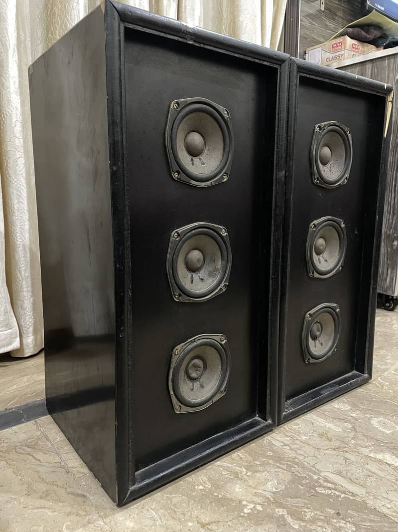 Sony speaker 2