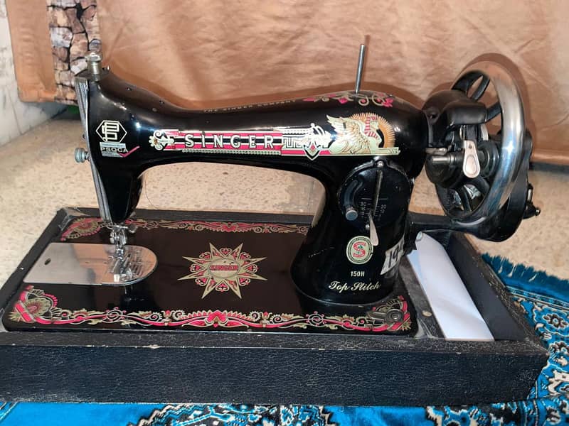 SingerSewing machine 0