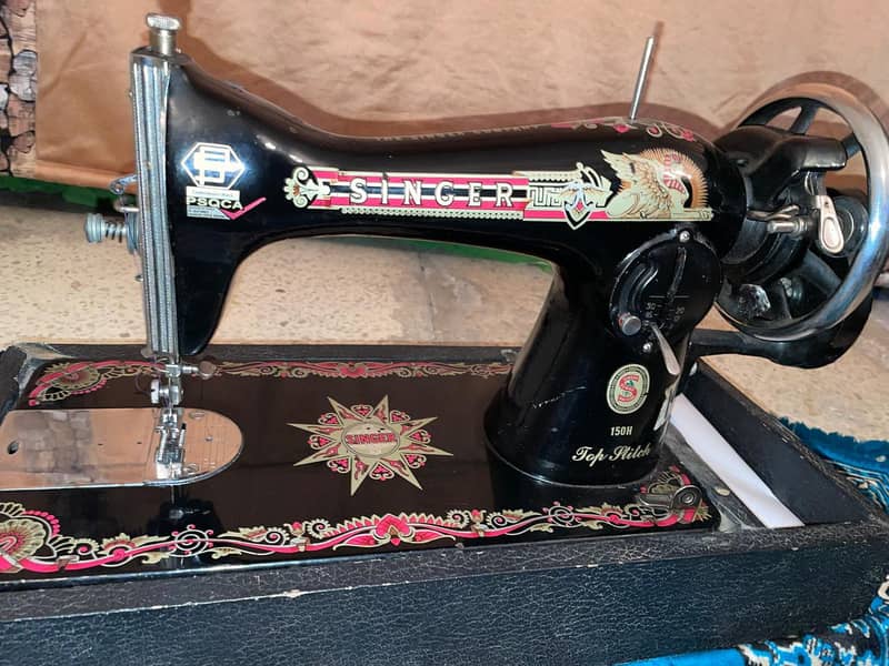 SingerSewing machine 1
