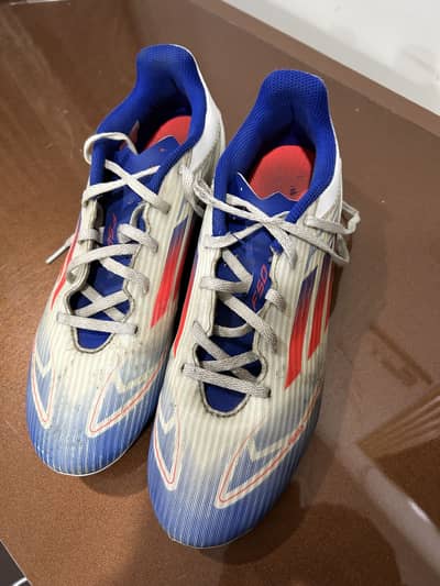 Adidas f50