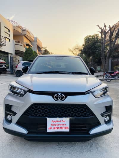 Toyota Raize Z Premium Package (Top of the Line Variant)