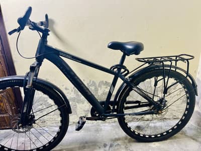 cycle for sale in new condition slightly used