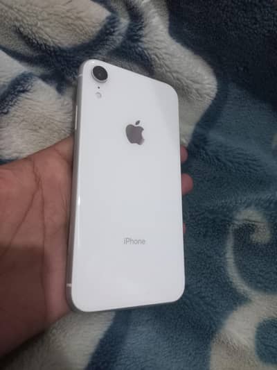 iphone xr non pta 64 sim working 10/10