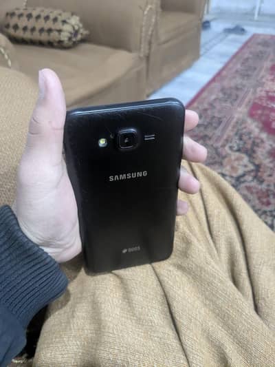 Samsung j7