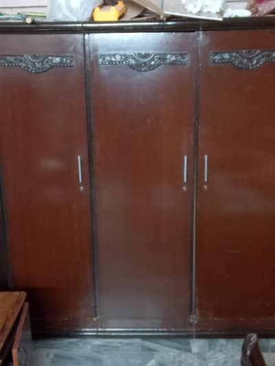 3 Door Cupboard