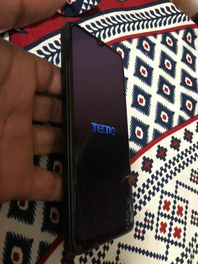 Tecno spark go 4gb 64gb