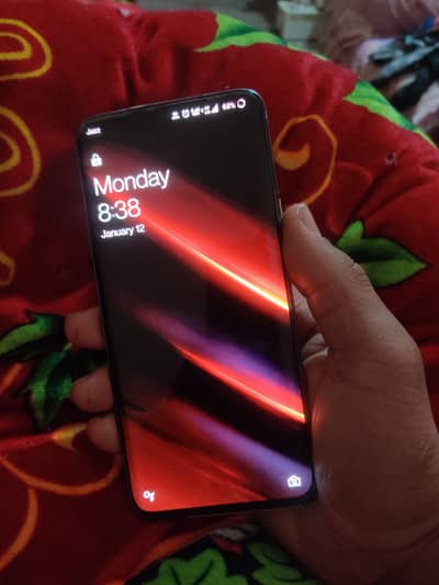 one puls 7t pro 5g macleren