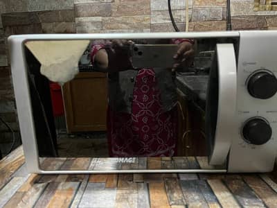 Homage Microwave Oven – Working Condition – Reasonable Price
