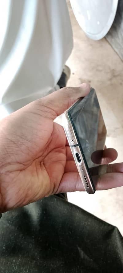 one plus 7 pro CP I'd ha 256gb dual