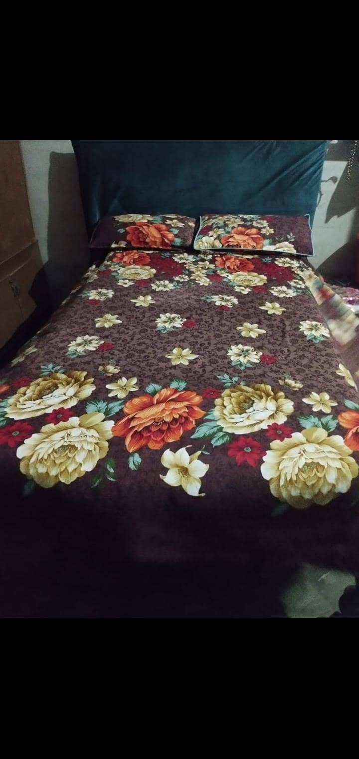Queen Bed 2