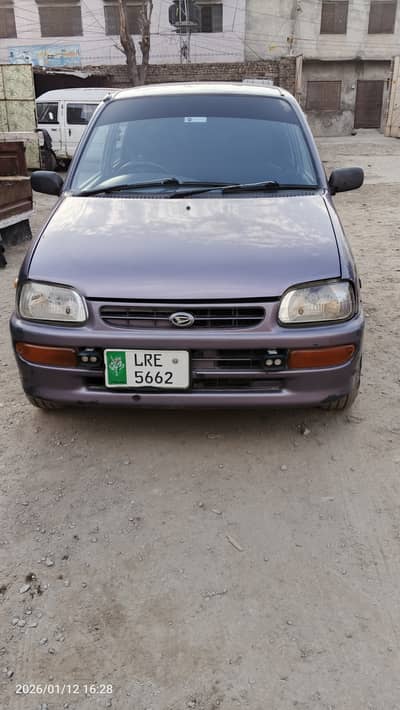 Daihatsu Cuore 2002