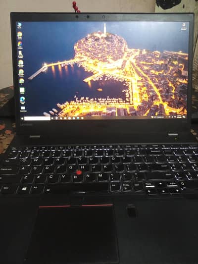 Lenovo T570 with touch screen
