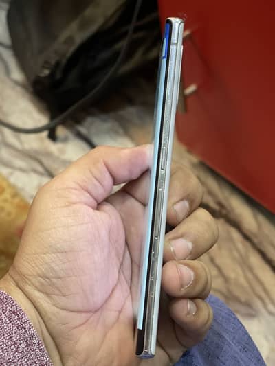 Arrows docomo f52A 12/128 PTA block