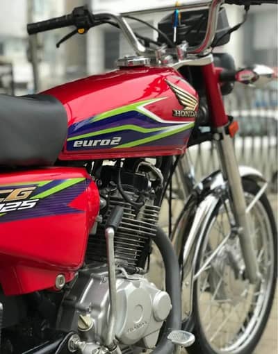 2017 Model Honda 125 for sale call me _03460423873